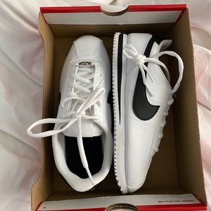 Nike Cortez sneakers brand new